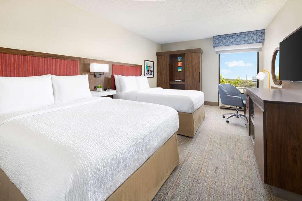 Hampton Inn Long Island/Islandia Ruang foto