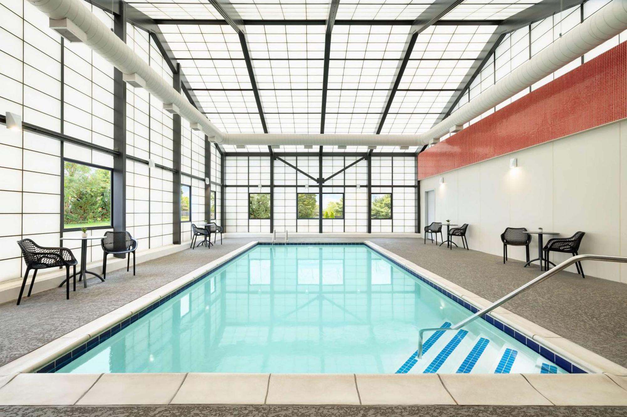 Hampton Inn Long Island/Islandia Bagian luar foto