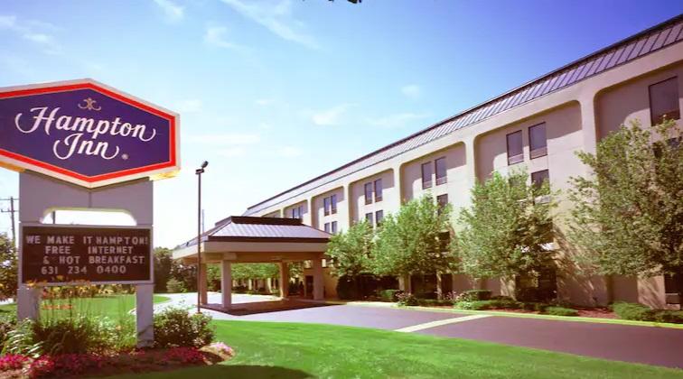 Hampton Inn Long Island/Islandia Bagian luar foto
